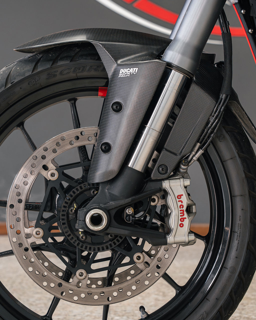 DUCATI - Thumbnail 9