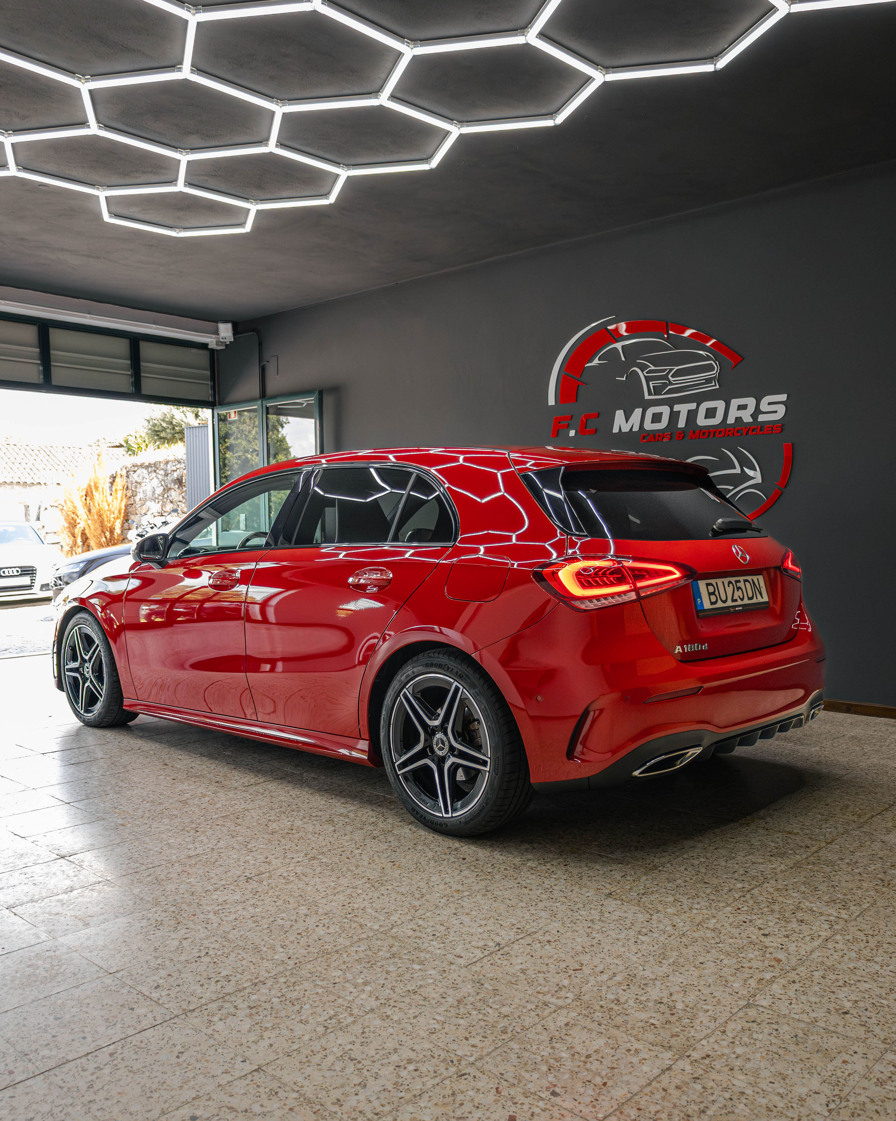 Mercedes A 180 D AMG - Thumbnail 7