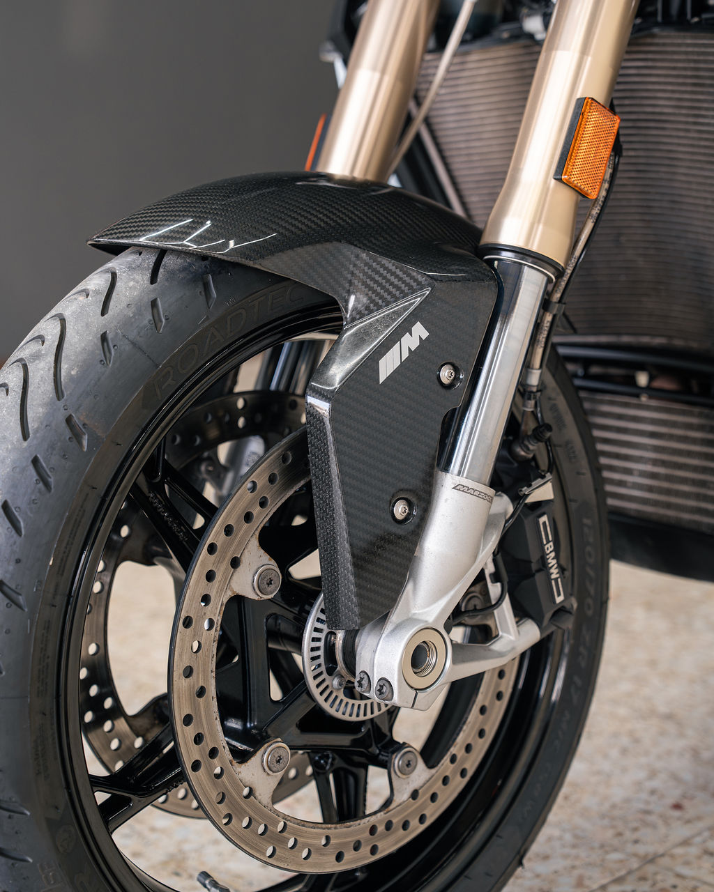 BMW S1000XR FULL EXTRAS  - Thumbnail 8