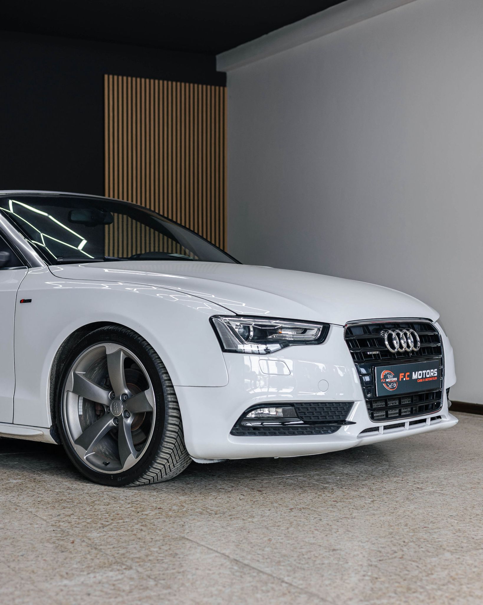 Audi A5 - AUDI A5 CABRIO S-LINE