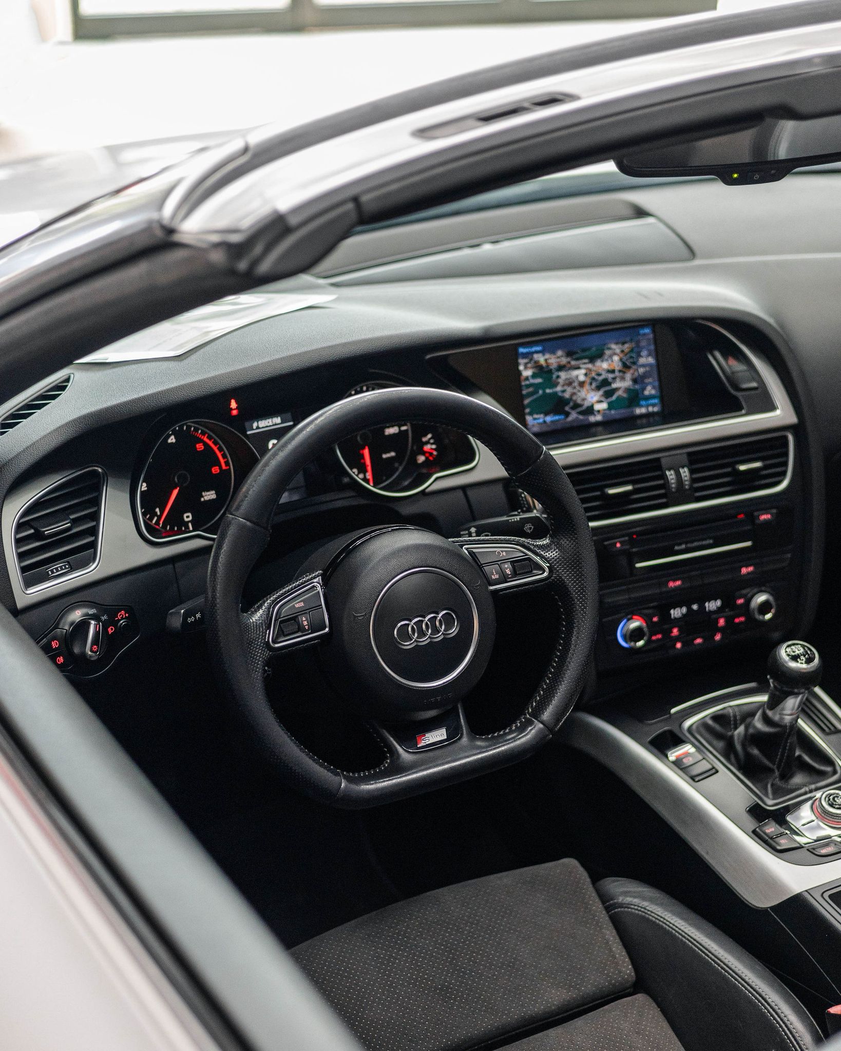 Audi A5 - AUDI A5 CABRIO S-LINE - Thumbnail 5