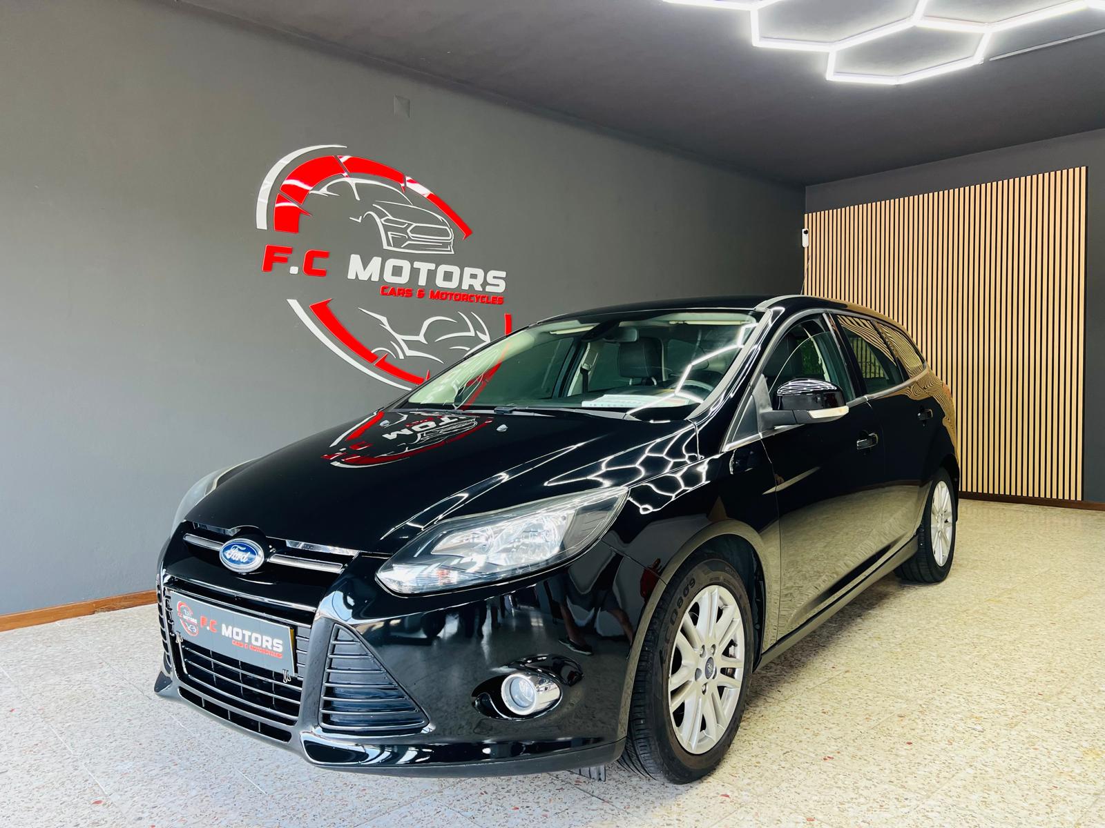 Ford Focus  - Ford Focus 
